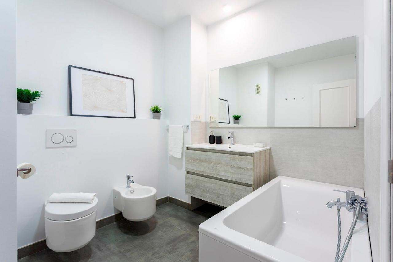 Genteel Home Uncibay Málaga Eksteriør bilde